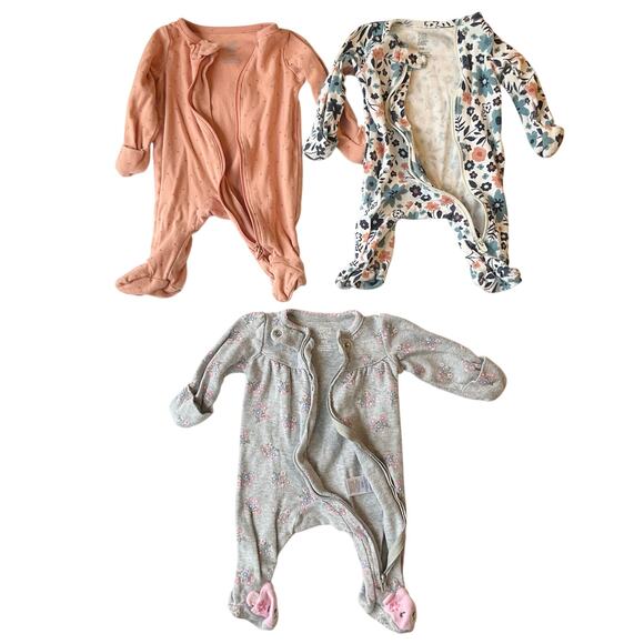 Set of 3 Carter’s Baby girls Footie & Mittens Newborn 2-way Zipper - Picture 1 of 8